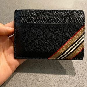 Burberry cardholder